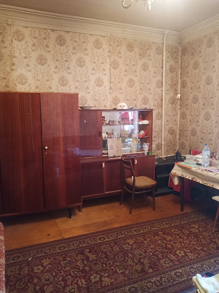 Продается комната в 3кк ул. Октябрьская, д. 10
